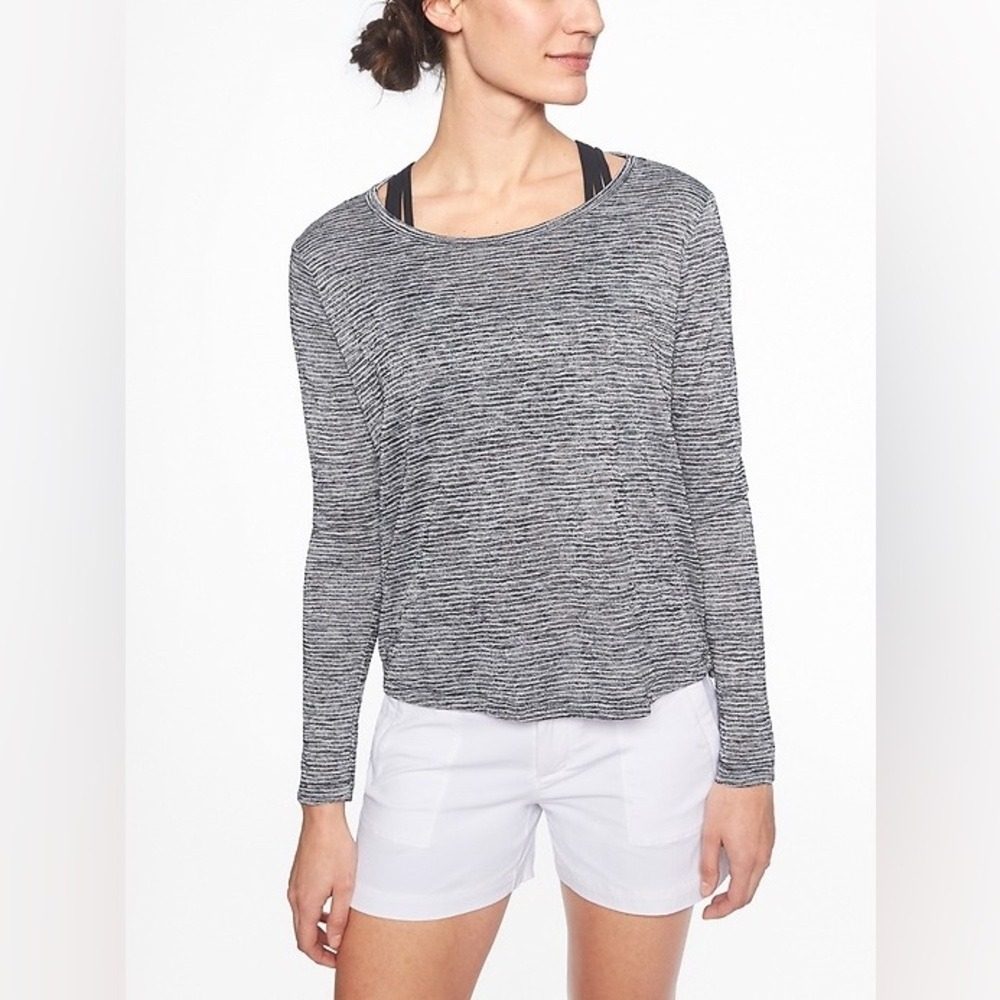 Athleta Breezy Tee Heather Gray Striped Crew Neck Long Sleeve Cut Out Sz S